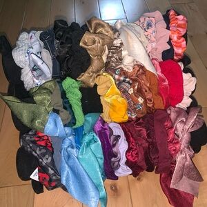 40+ Rainbow of Scrunchies All Styles With Holder Hair Pieces